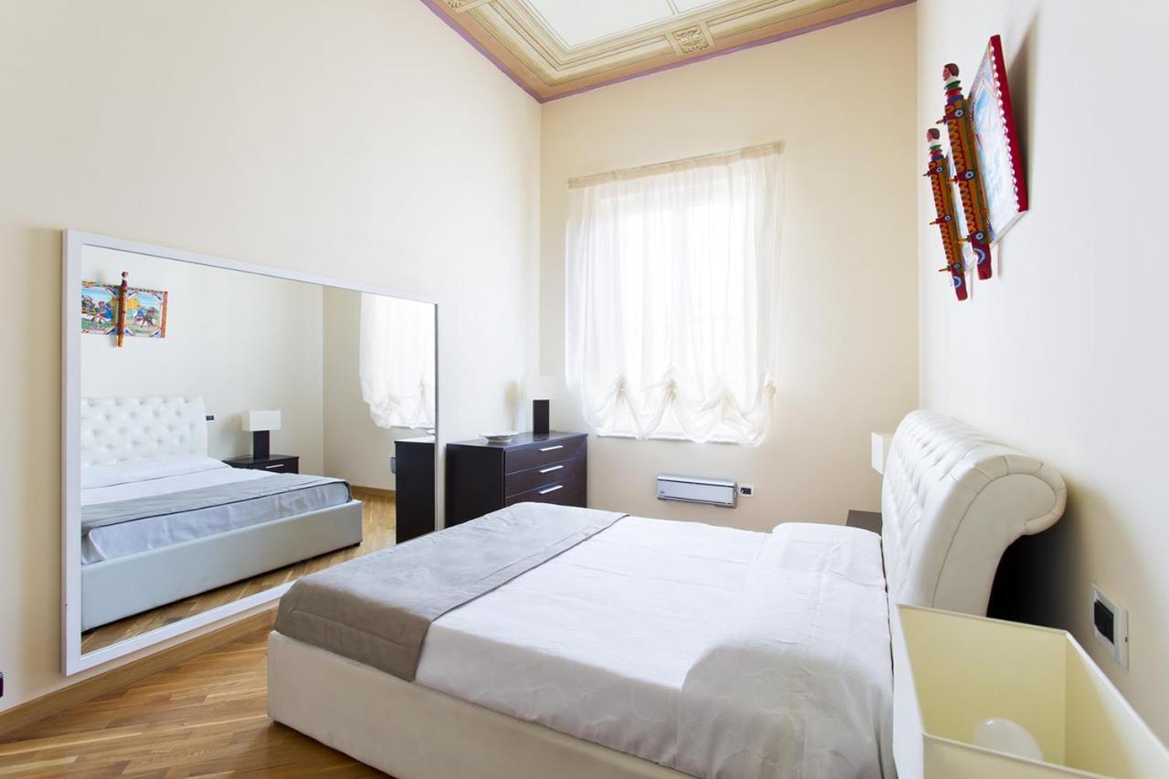 Quattro Canti Luxury Apartment - Palermo — Photos 3
