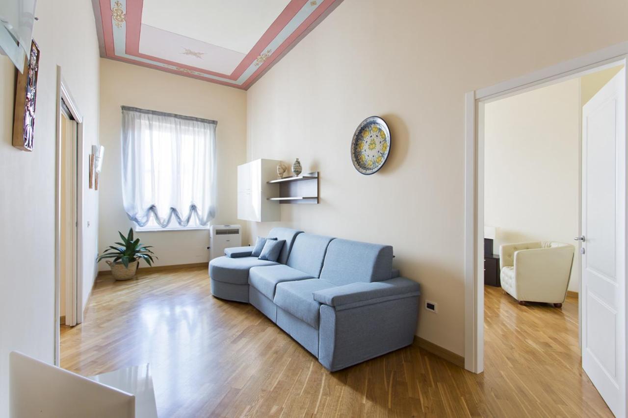 Quattro Canti Luxury Apartment - Palermo — Photos 1